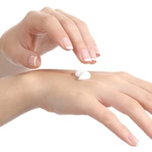WELCOS KWAILNARA Milk Body Lotion 560