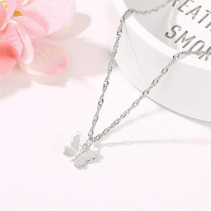 Fashion Necklace with Butterfly Pendant Clavicle