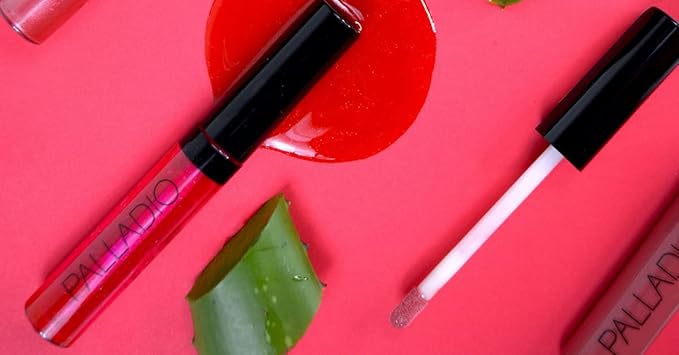 Palladio Lip Gloss, Non-Sticky Lip Gloss, Contains Vitamin E and Aloe, Offers Intense Color and Moisturization, Minimizes Lip Wrinkles, Softens Lips with Beautiful Shiny Finish, Clear