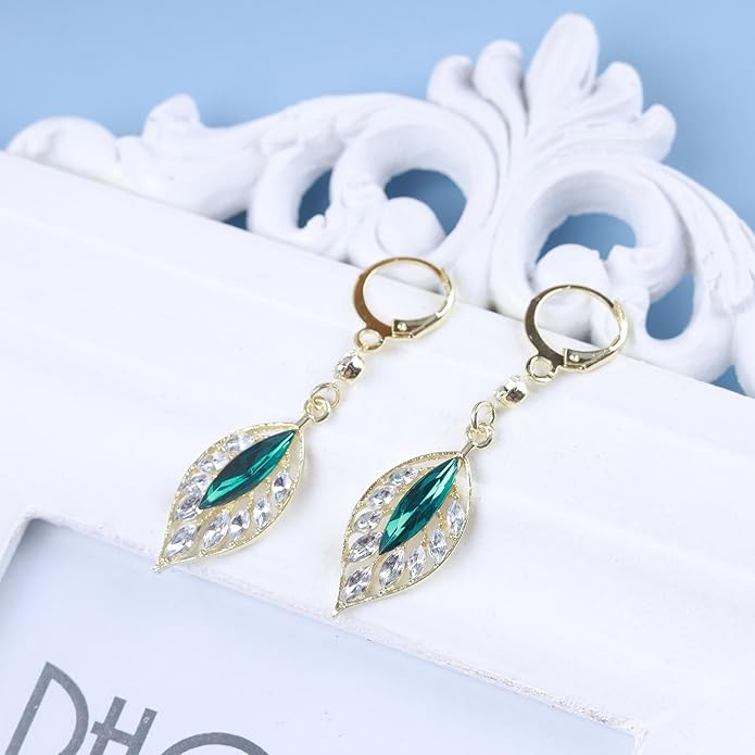 Vintage Crystal Emerald Leaf Dangle Earrings Green Rhinestone