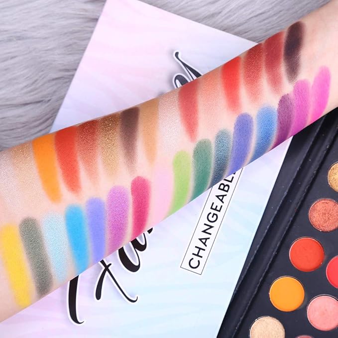 Highly Pigmented Eye Makeup Palette, Matte Shimmer Metallic