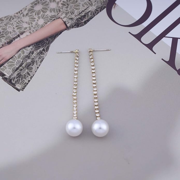 Vintage Rhinestone Pearl Drop Earrings Gold