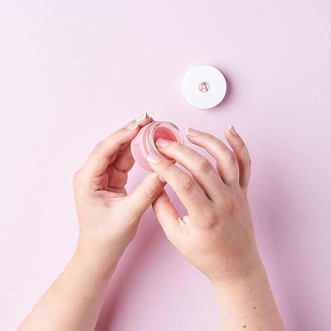 W7 Sweet Dreams Overnight Strawberry Lip