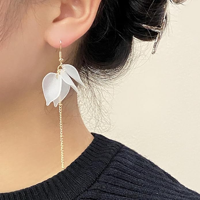 Vintage Acrylic Flower Petal Drop Earrings