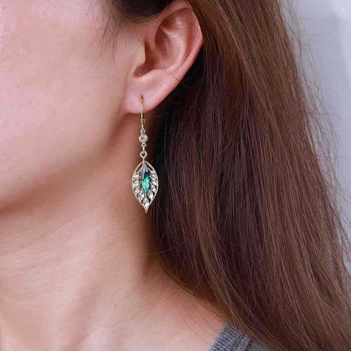 Vintage Crystal Emerald Leaf Dangle Earrings Green Rhinestone