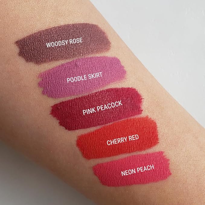 Aromi Magenta Matte Liquid | Pink Fuchsia Lip Color, Long-lasting, Vegan and Cruelty-free, Waterproof, Smudge Proof, Handmade (Pink Peacock)