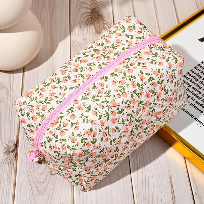 Soidram quilted makeup bag floral