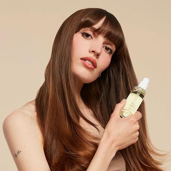 OUAI Hair Oil - Hair Heat Protectant Oil for Frizz Control - Adds Shine and Smooths Split Ends - Color Safe Formula - Paraben, Phthalate and Sulfate Free (1.5 fl oz)