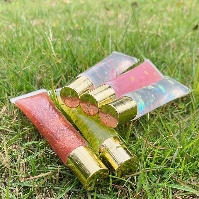 AJLTPA 50Pcs 15 ml Lip Gloss Squeeze Tubes, Lip Gloss Containers Empty, Refillable Soft Clear Tubes for DIY Lipgloss Balm Cosmetic (Gold Cap)