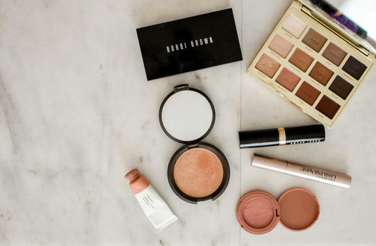 The Ultimate Guide to Flawless Skin: Makeup and Skincare That Work Together