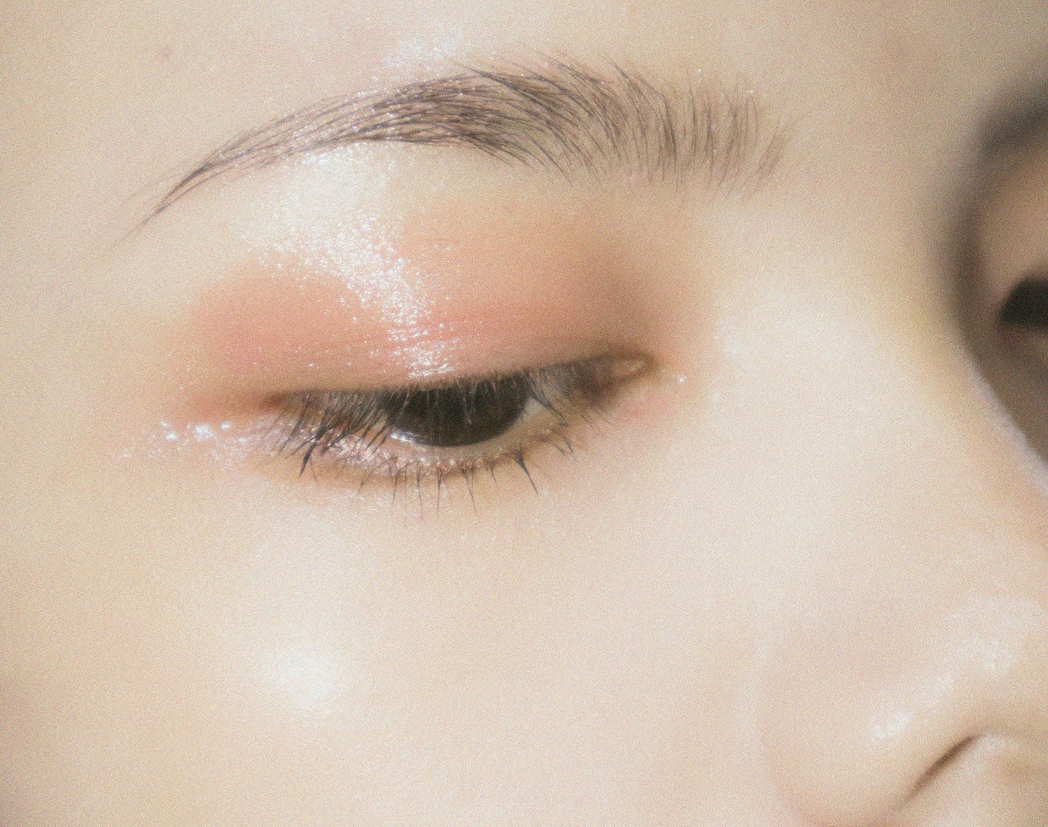 Eyeshadow-Palettes-&-Singles-at-SkynelleBeauty-Shop-featuring-vibrant-long-lasting-shades-for-stunning-eye-looks.