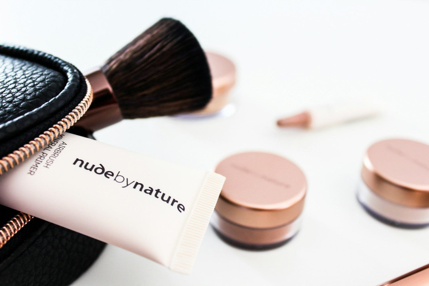 Hydrating-face-primer-for-smooth-makeup-application