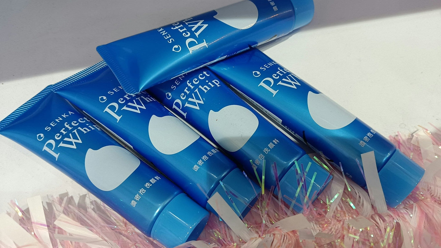 Self-tanning-gel-for-natural-sunless-tan–SkynelleBeauty-Shop