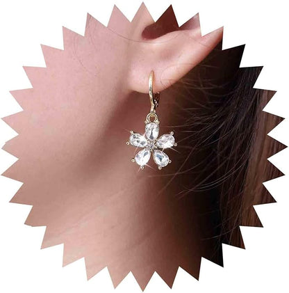 Vintage Emerald Flower Drop Earrings Green