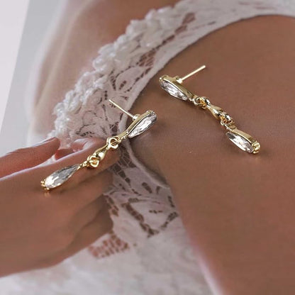 Vintage Crystal Teardrop Earrings Long Linear