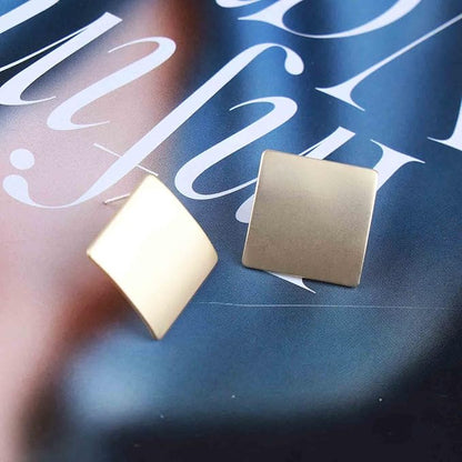 Vintage Square Stud Earrings Square Shape