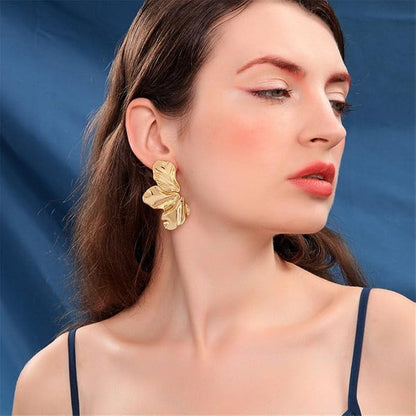 CLASSYZINT Gold/White/Red/Black Flower Stud Earrings