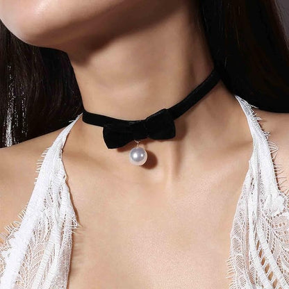 Vintage Satin Choker Necklace Pearl Pendant