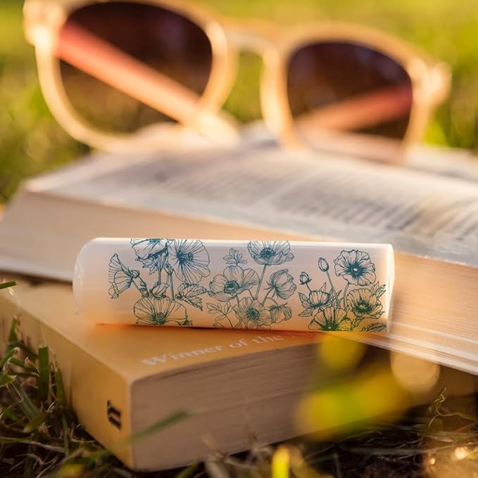 OLYCRAFT 100Pcs Self-Adhesive Lip Balm Tag Wrapping