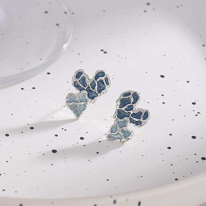 Vintage Blue Heart Stud Earrings Acrylic