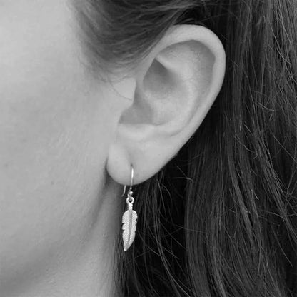 Vintage Etched Feather Earrings Silver Feather