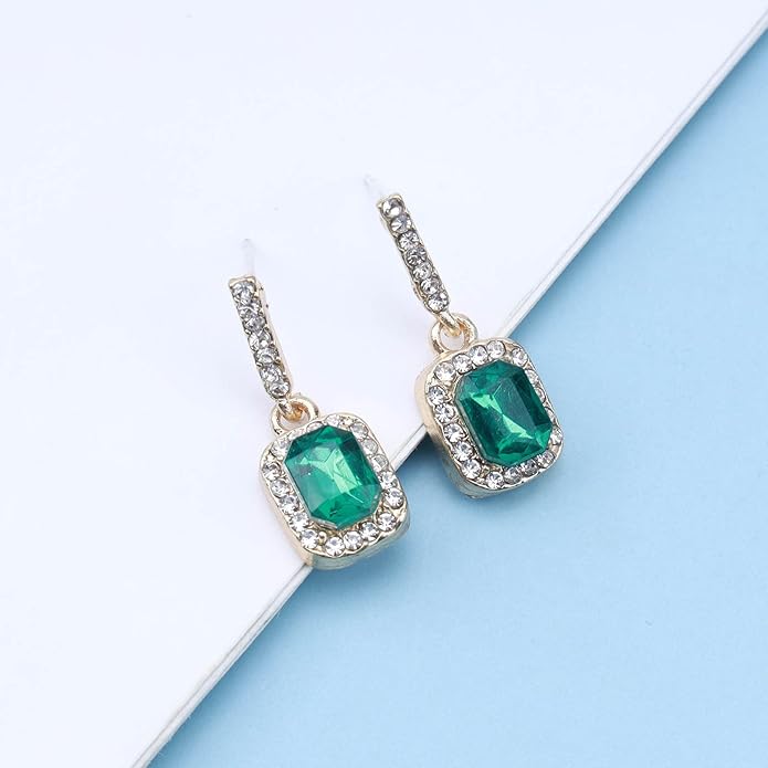 Vintage Emerald Crystal Drop Earrings Green