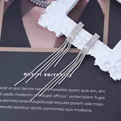 Vintage Rhinestone Dangle Earrings Gold Sleek Chain Drop