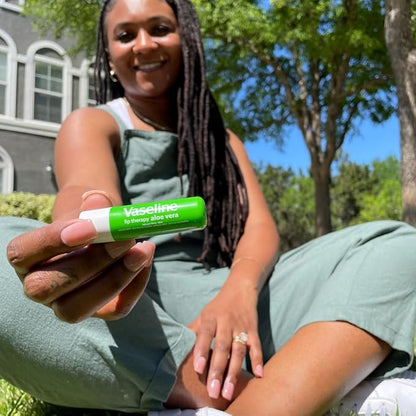 Vaseline Lip w/o Backer Card Aloe