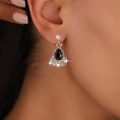 Vintage Black Crystal Teardrop Earrings Crystal