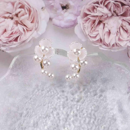 Vintage Pearl Flower Earrings Gold Pearl