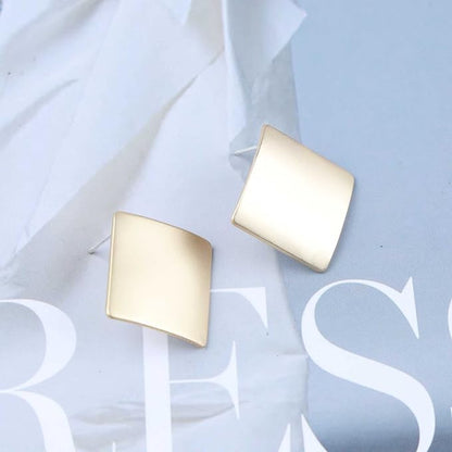 Vintage Square Stud Earrings Square Shape