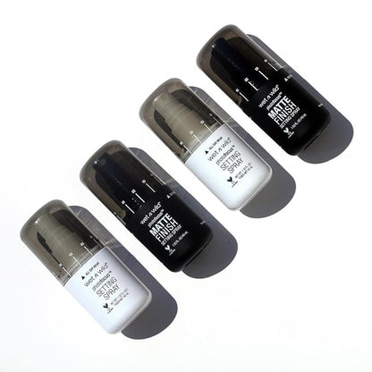 wet n wild Photo Focus Setting Mist, Up to 24HR Wear, Lightweight & Nourishing Aloe Formula, Suitable for All Skin Types, Cruelty-Free & Vegan - Seal the Deal