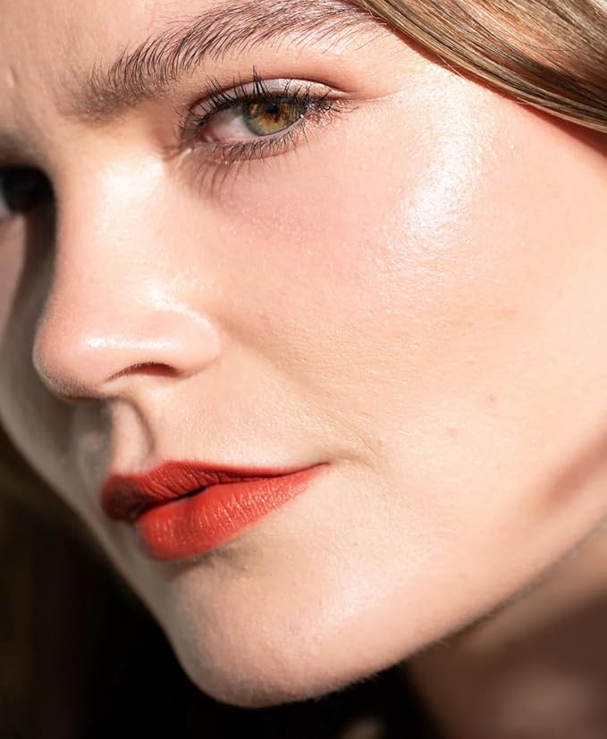 Ere Perez - Natural Coco Crayon Hydrating Lip Color | Vegan, Cruelty-Free, Clean Beauty (Wild, 0.01 oz | 3 g)