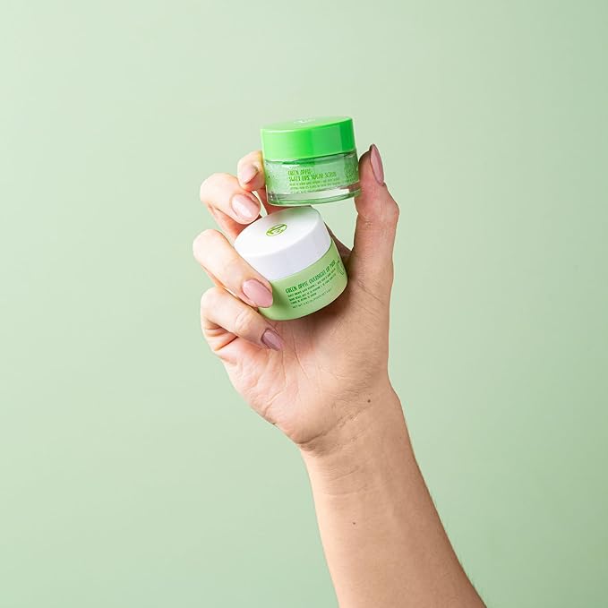 W7 Sweet Dreams Lip Scrub &