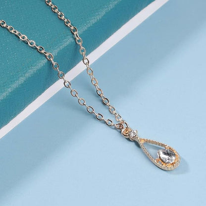 Vintage Tiny Teardrop Crystal Necklace Choker