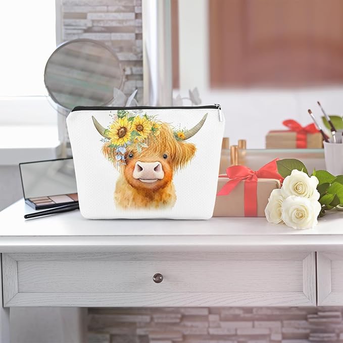 Western cosmetic bag highland cow