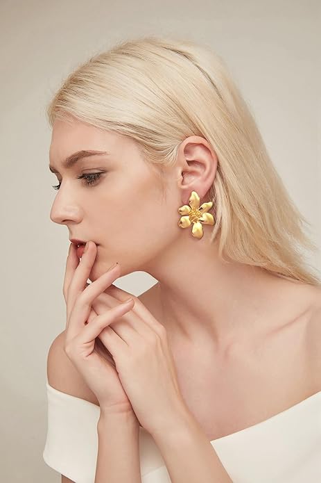 CLASSYZINT Gold/White/Red/Black Flower Stud Earrings