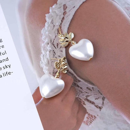 Vintage Pearl Heart Dangle Earrings Heart