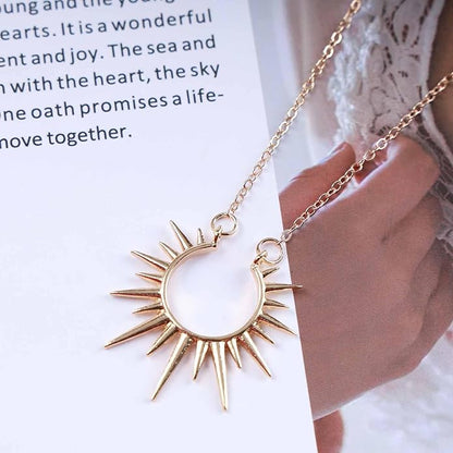 Vintage Sunburst Pendent Necklace Hollow Sunburst Necklace Moonstone