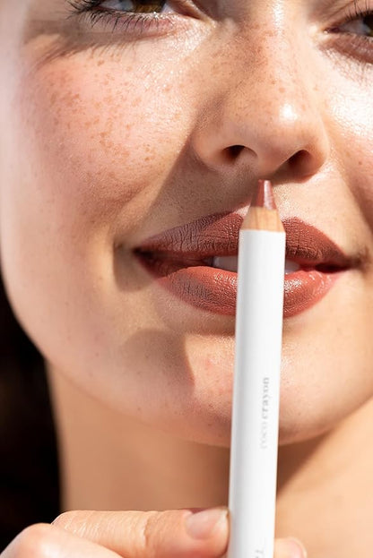 Ere Perez - Natural Coco Crayon Hydrating Lip Color | Vegan, Cruelty-Free, Clean Beauty (Brave, 0.01 oz | 3 g)