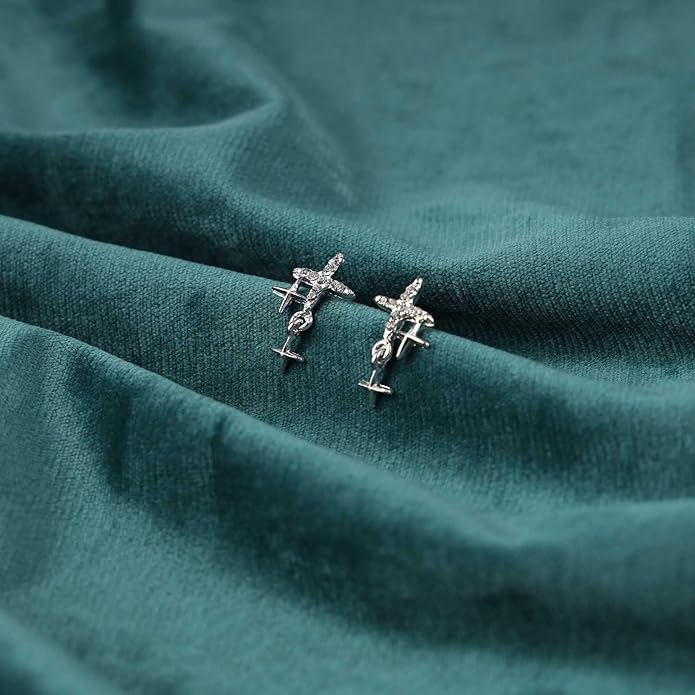 Vintage Rhinestone Star Earrings Silver Star