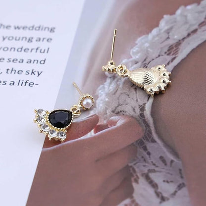 Vintage Black Crystal Teardrop Earrings Crystal