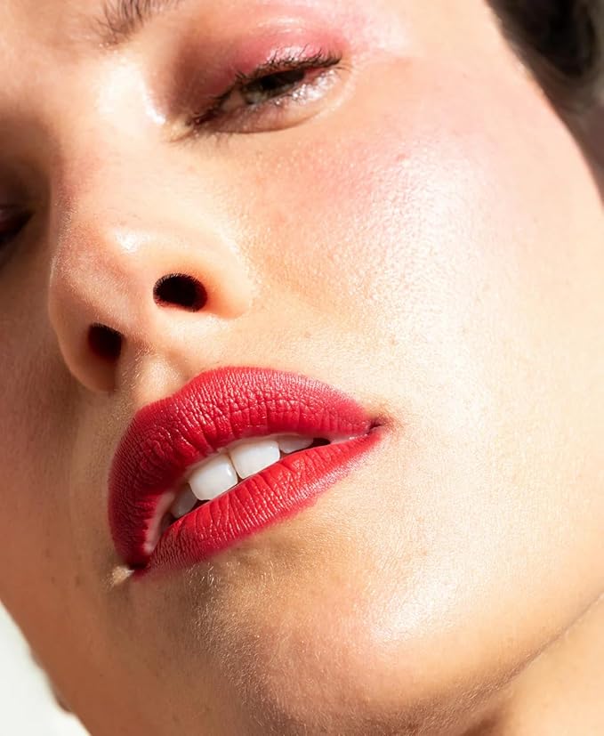 Ere Perez - Natural Coco Crayon Hydrating Lip Color | Vegan, Cruelty-Free, Clean Beauty (Heart, 0.01 oz | 3 g)