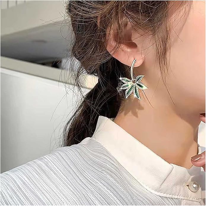Vintage Emerald Pot Leaf Earrings Green