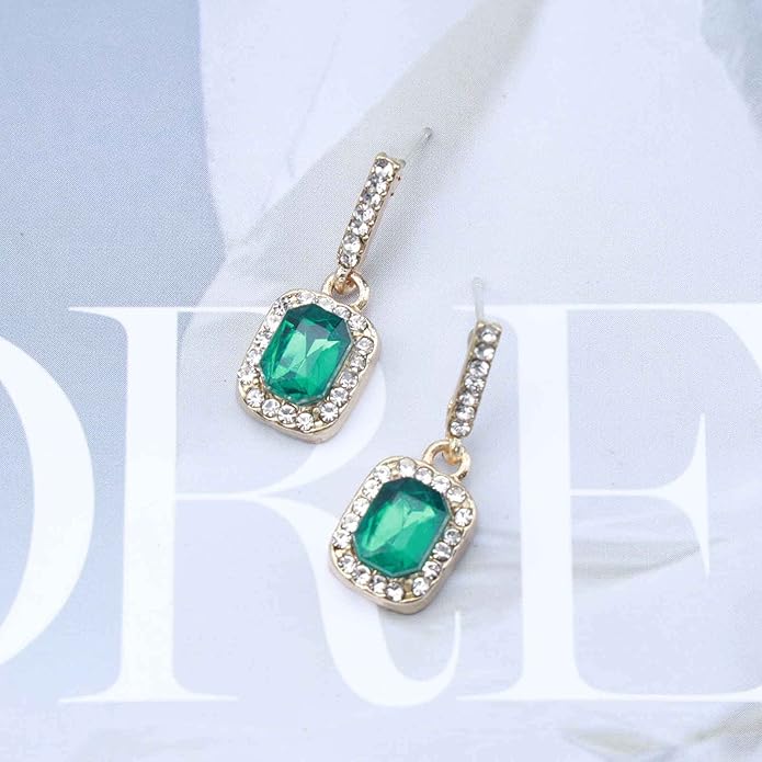 Vintage Emerald Crystal Drop Earrings Green