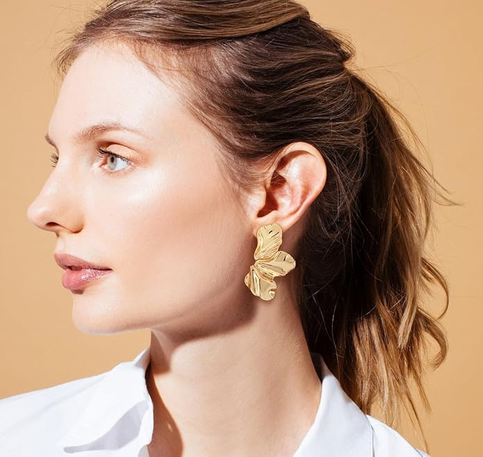 CLASSYZINT Gold/White/Red/Black Flower Stud Earrings