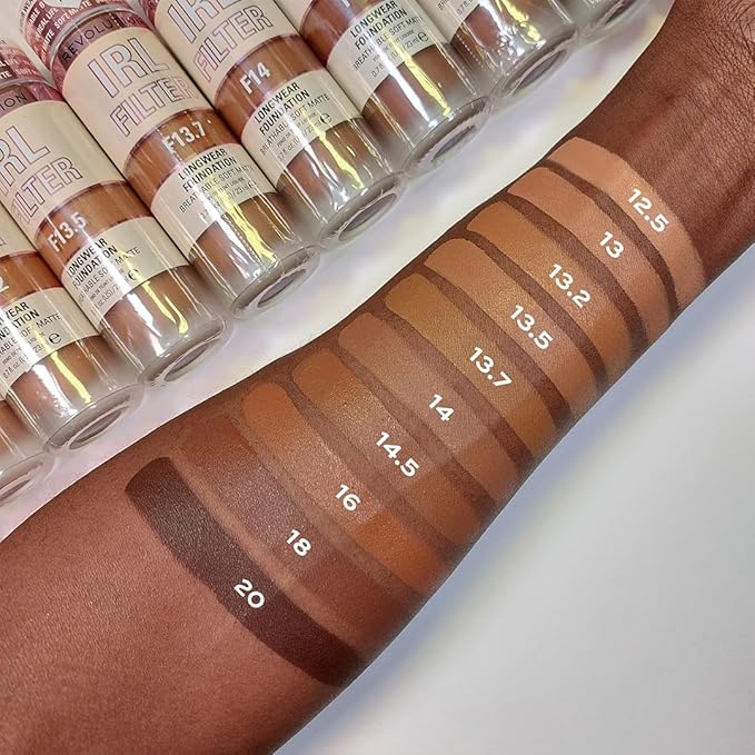 Revolution Beauty, IRL Filter Longwear Foundation, Soft &