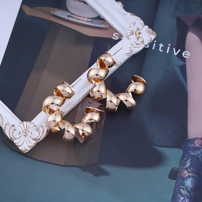 Vintage Exaggerated Irregular Circle Earrings Twist