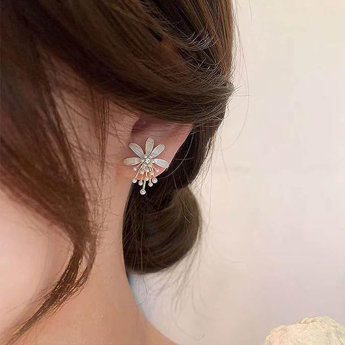 Vintage Flower Pearl Earrings Tiny Pearl