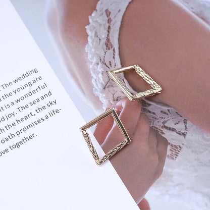 Vintage Hammered Square Drop Earrings Gold Hollow Square